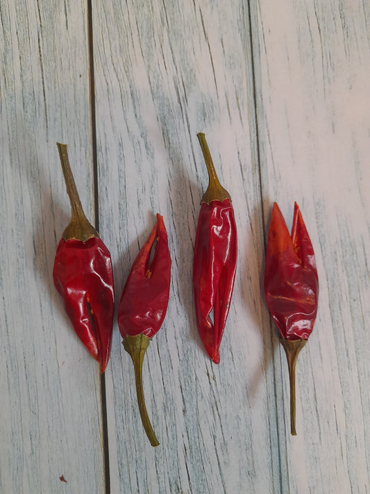 Whole Birds eye chilli